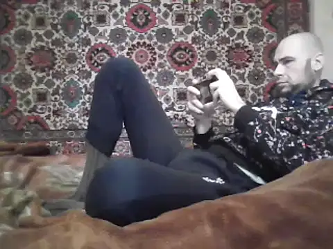 AlferezzSolvajo online show from 4, 3, 2025