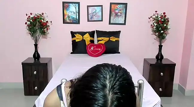 Melis Sandra online show from 28, 2, 2025