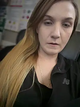 Kitty DaCocks online show from 4, 2, 2026