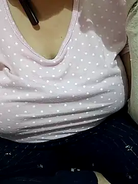 mallupriyapriya online show from 9, 2, 2026