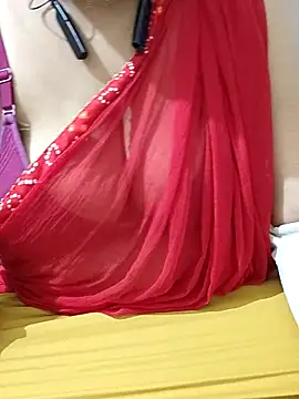 Snapshot of mallupriyapriya chatting on 5, 6, 2026 mallupriyapriya online show from 5, 6, 2026