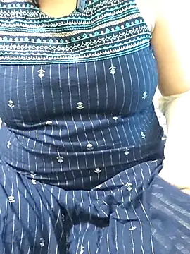 mallupriyapriya online show from 7, 7, 2026