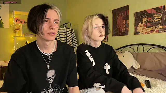 VeryRare TwinS online show from 8, 10, 2025