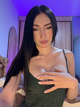 Maddy Jones online show from 7, 1, 2026