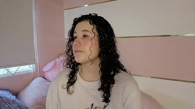 Charlotte  Miller online show from 14, 10, 2025