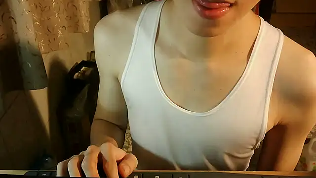 KYU890428 online show from 9, 11, 2025