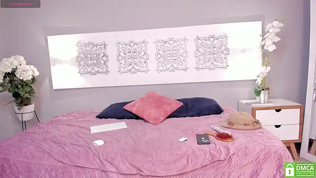 Snapshot of iriis_rosse chatting on 7, 2, 2025 iriis rosse online show from 7, 2, 2025