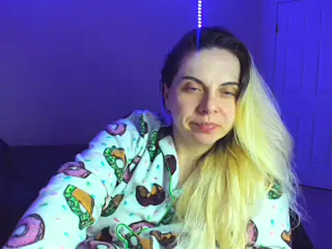 HappyIva online show from 17, 2, 2025