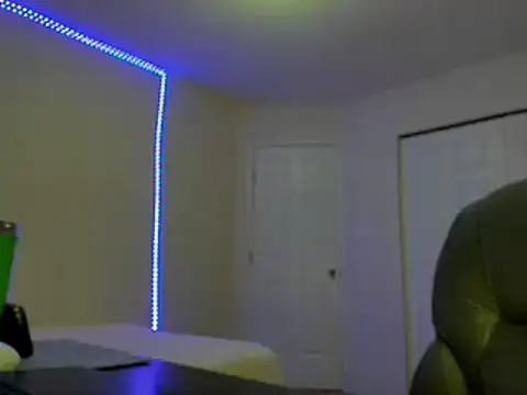 HappyIva online show from 4, 3, 2025