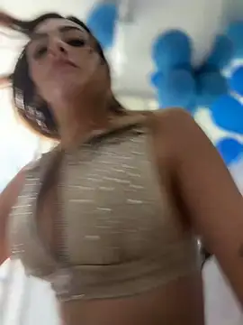 Samantha bigboobs online show from 28, 2, 2026