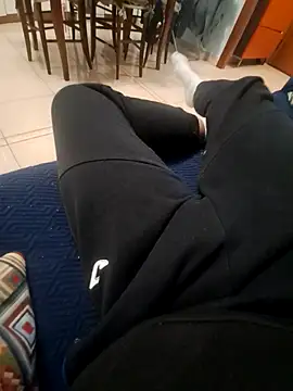 twooloverss online show from 14, 12, 2025