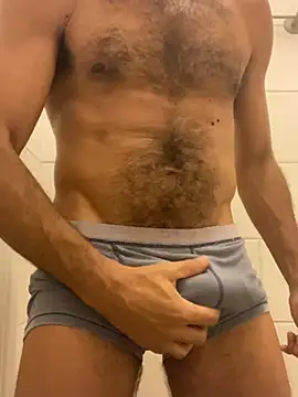 JoaoLenhador online show from 19, 2, 2025