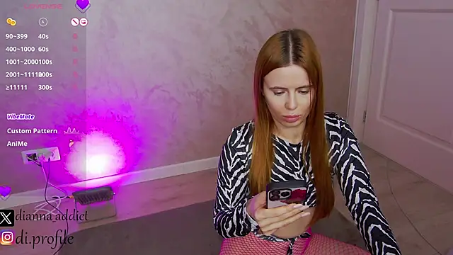 uhlala   online show from 19, 2, 2025