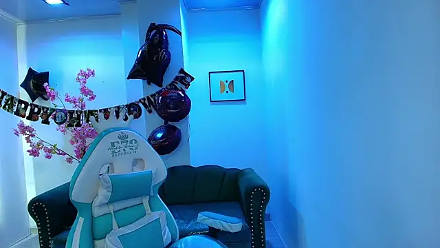 Snapshot of Arianna_sweeet chatting on 30, 10, 2025 Arianna sweeet online show from 30, 10, 2025