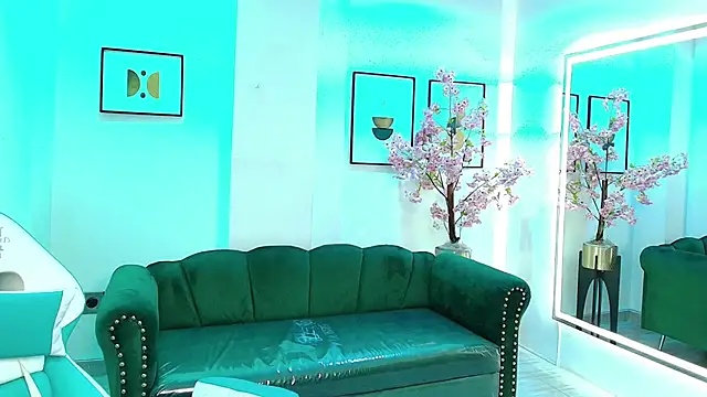 Snapshot of Arianna_sweeet chatting on 20, 11, 2025 Arianna sweeet online show from 20, 11, 2025