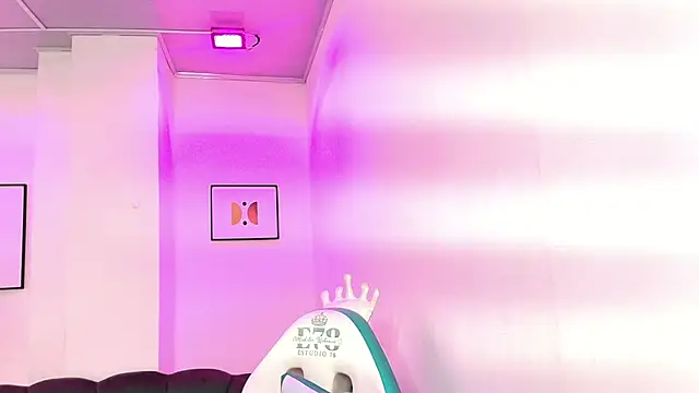 Snapshot of Arianna_sweeet chatting on 3, 12, 2025 Arianna sweeet online show from 3, 12, 2025