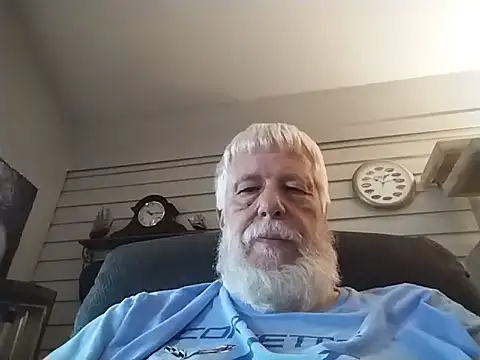 Snapshot of Futura_intx chatting on 14, 6, 2026 Futura intx online show from 14, 6, 2026