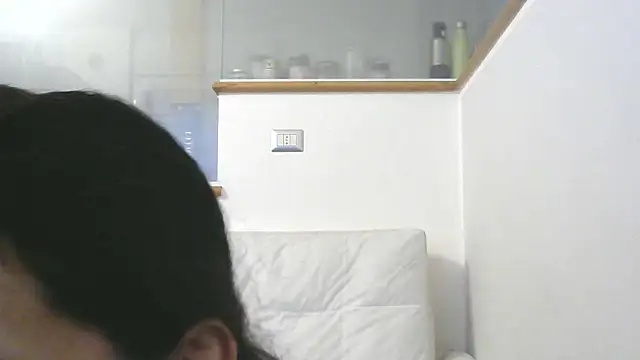 amabel zambrano online show from 28, 1, 2025