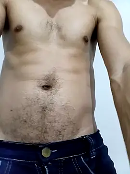 MagrinhoSaradoo online show from 25, 2, 2026