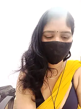 Lucky-Deepthi online show from 21, 12, 2025