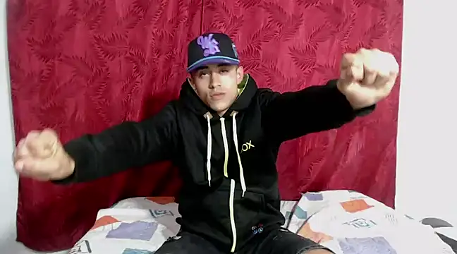 Cris steban1 online show from 6, 1, 2025