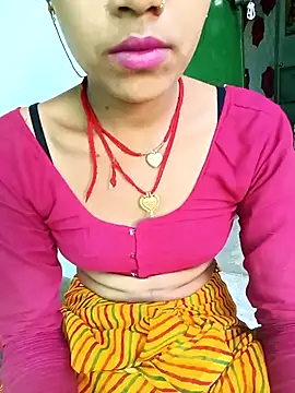 Amaya Bajwa online show from 2, 3, 2025