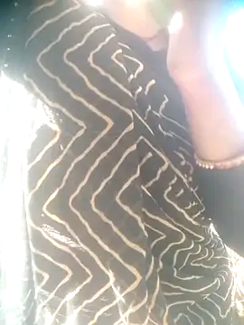 Amaya Bajwa online show from 19, 12, 2025