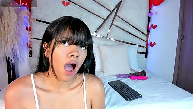 ssofijohnsonx online show from 23, 2, 2025