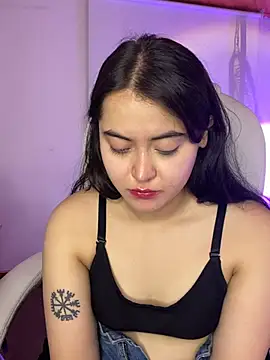 Camila pinkk online show from 16, 3, 2026