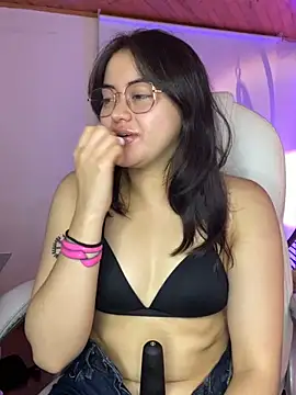 Camila pinkk online show from 29, 5, 2026