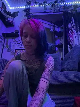 trashbrat online show from 19, 5, 2026