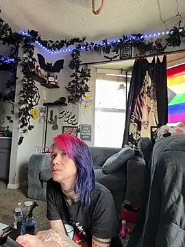trashbrat online show from 24, 5, 2026