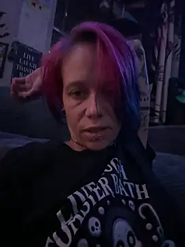 trashbrat online show from 25, 5, 2026