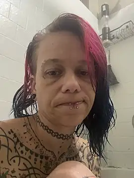 Snapshot of trashbrat chatting on 2, 7, 2026 trashbrat online show from 2, 7, 2026