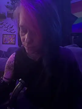 Snapshot of trashbrat chatting on 9, 7, 2026 trashbrat online show from 9, 7, 2026