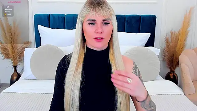 Snapshot of LiluDav chatting on 18, 2, 2026 LiluDav online show from 18, 2, 2026