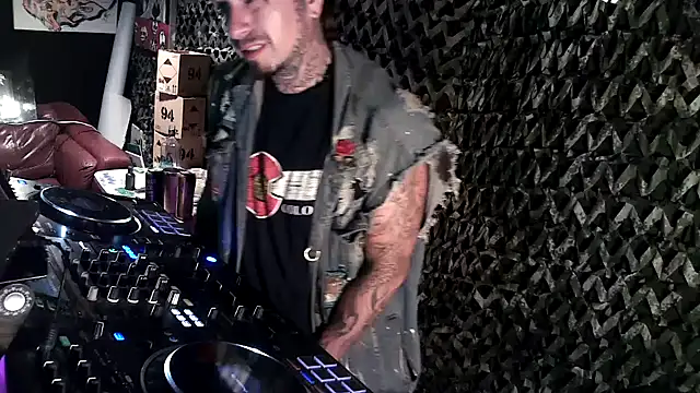 justthetip4209 online show from 5, 6, 2026