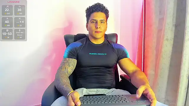 Snapshot of Maximoscott chatting on 27, 2, 2025 Maximoscott online show from 27, 2, 2025