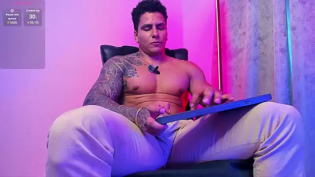 Maximoscott online show from 27, 2, 2025