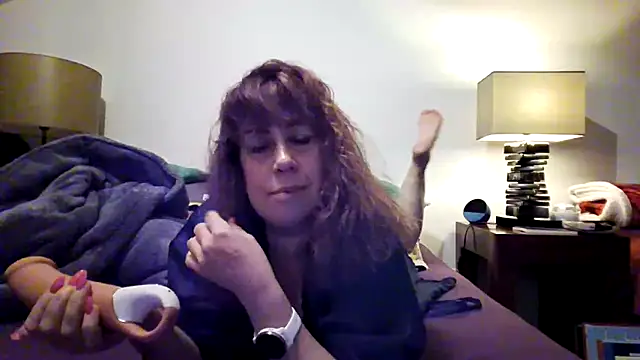 sweetinside  online show from 23, 2, 2025