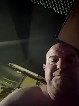 Snapshot of hesjustafriend chatting on 7, 2, 2025 hesjustafriend online show from 7, 2, 2025