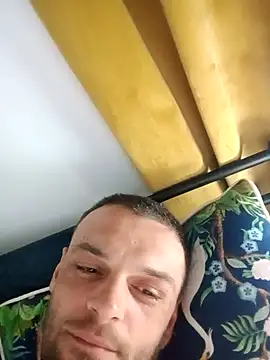 emileeion online show from 9, 11, 2025