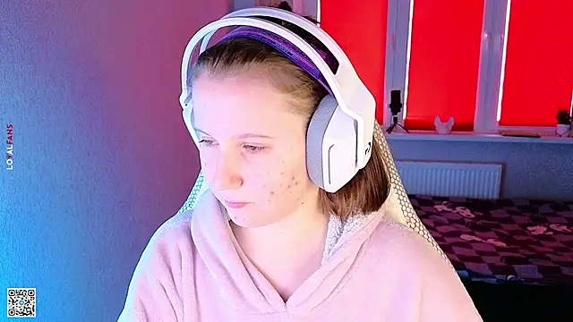 mon lola online show from 30, 9, 2025