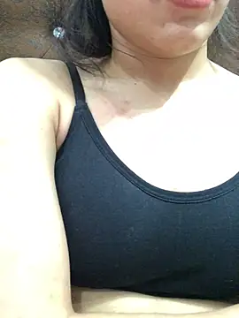 Snapshot of Tanvi_roy98 chatting on 8, 3, 2025 Tanvi roy98 online show from 8, 3, 2025