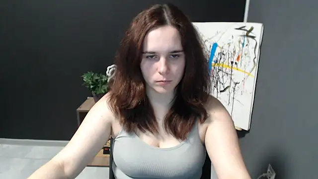 mini girly online show from 24, 2, 2025