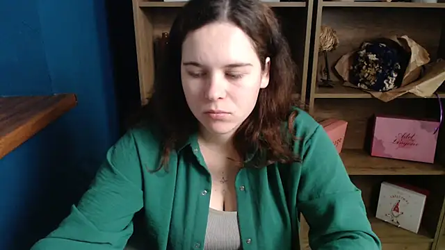 mini girly online show from 12, 10, 2025