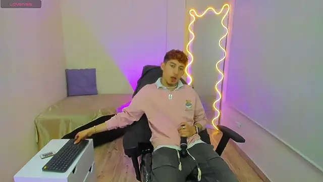 Axel tay online show from 19, 10, 2025