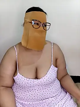 Snapshot of Samara-Bella chatting on 18, 2, 2025 Samara-Bella online show from 18, 2, 2025