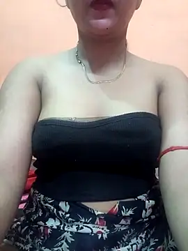 Snapshot of Eisha_20s chatting on 28, 9, 2025 Eisha 20s online show from 28, 9, 2025