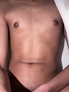 Snapshot of mdnn77 chatting on 22, 1, 2025 mdnn77 online show from 22, 1, 2025